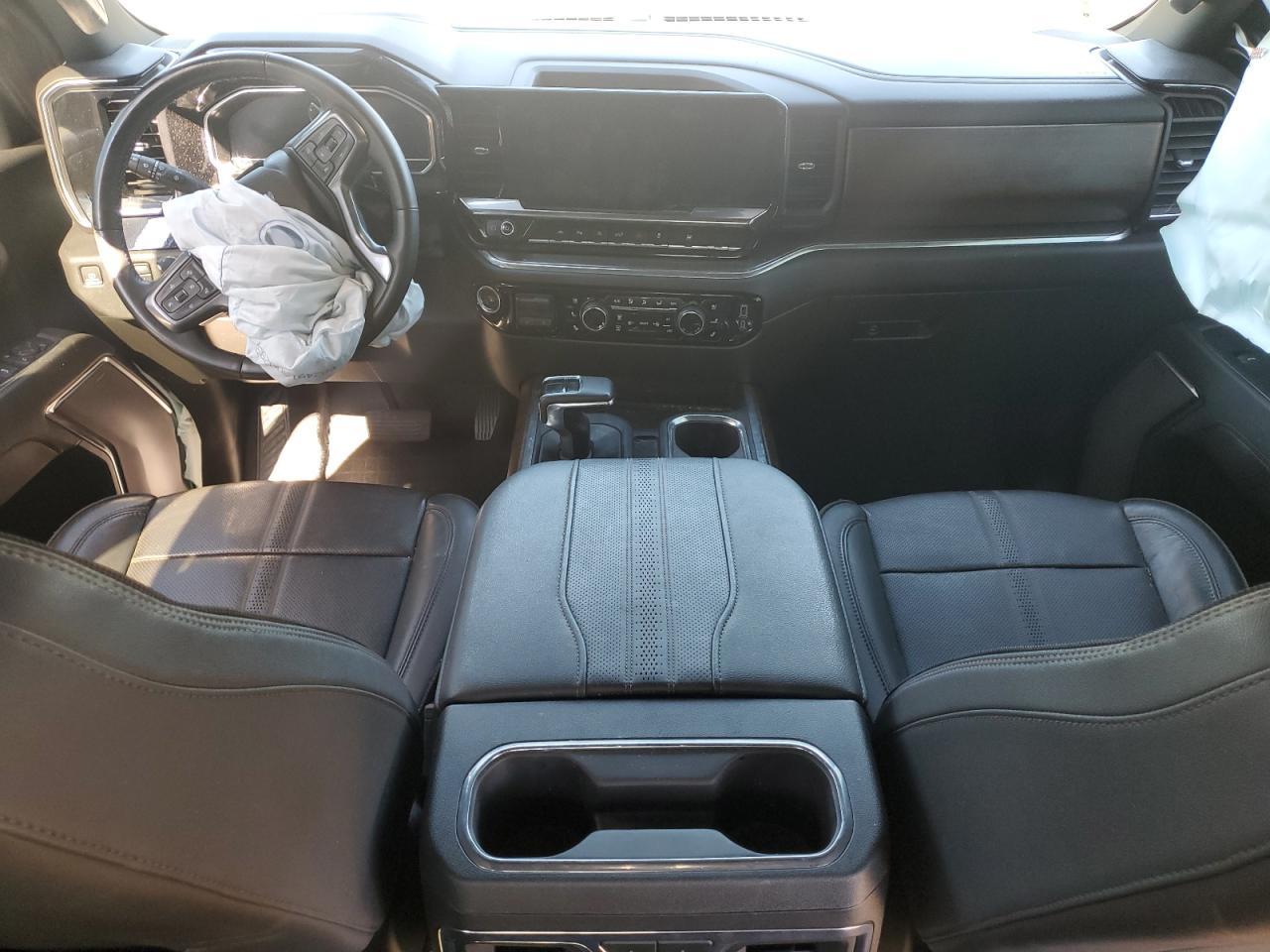 2023 CHEVROLET Silverado