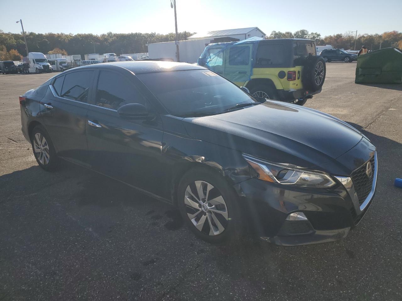 2019 NISSAN ALTIMA