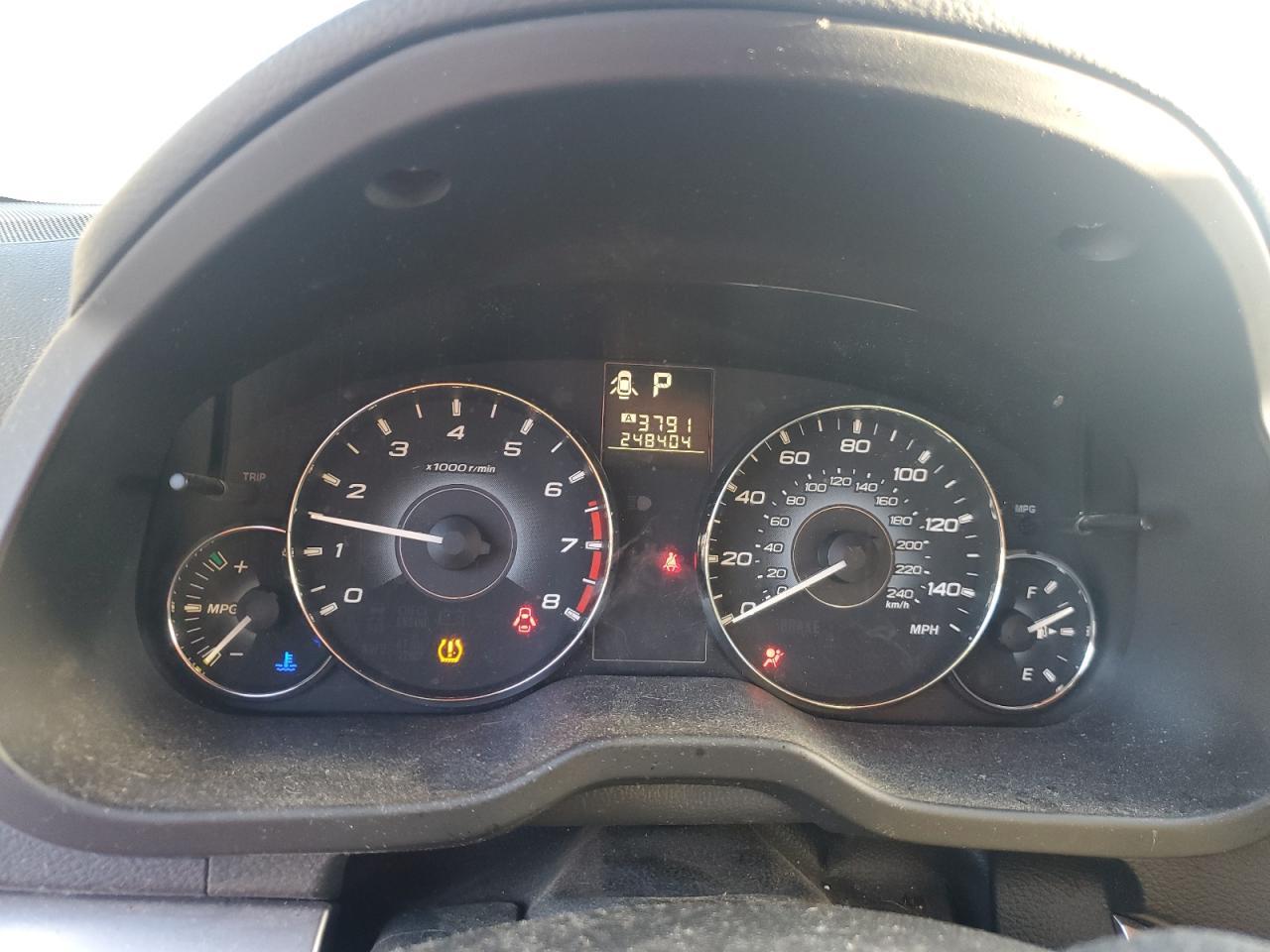 2010 SUBARU Legacy