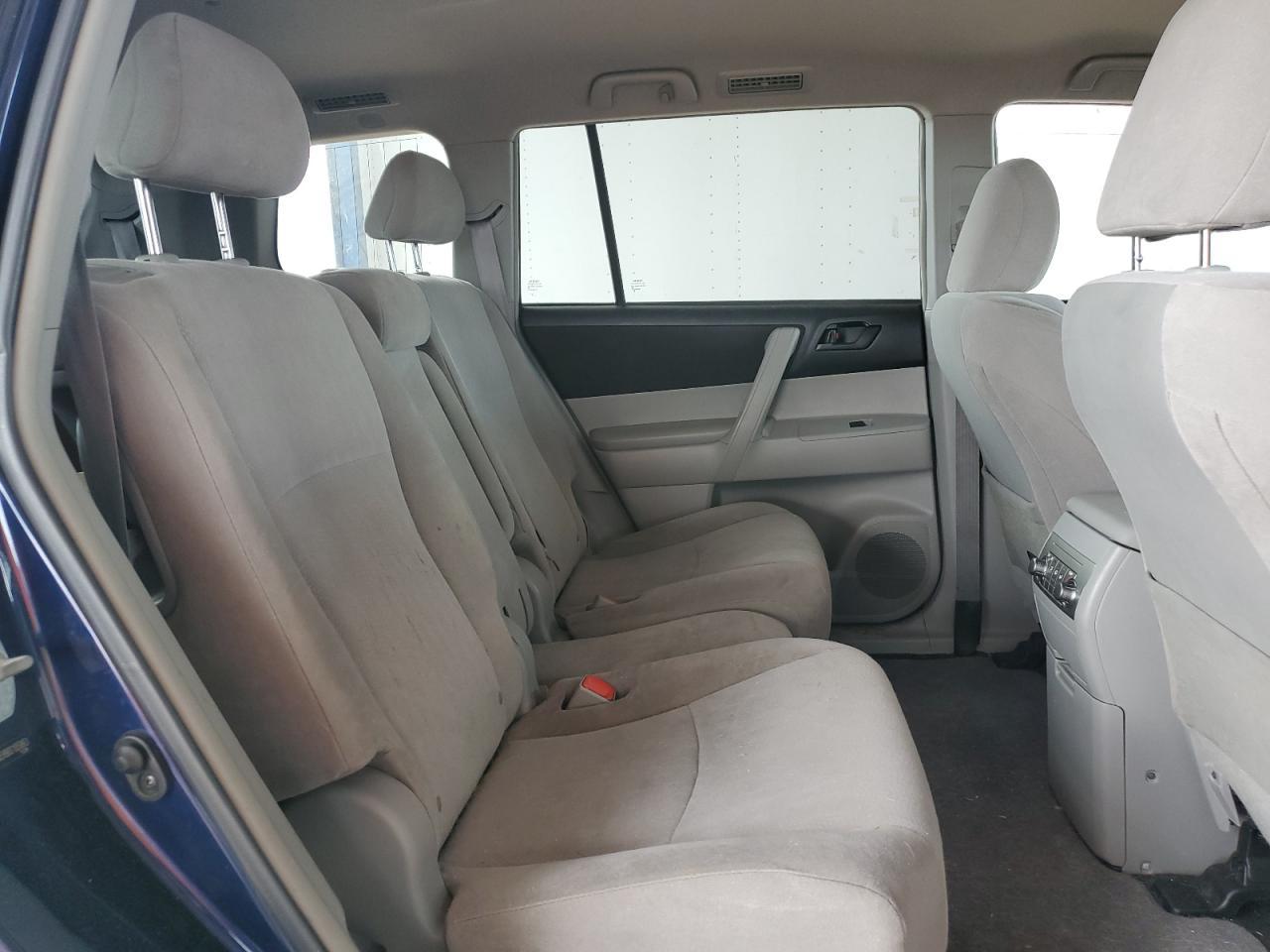 2013 TOYOTA HIGHLANDER
