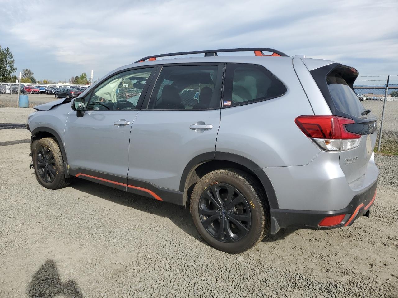 2023 SUBARU FORESTER