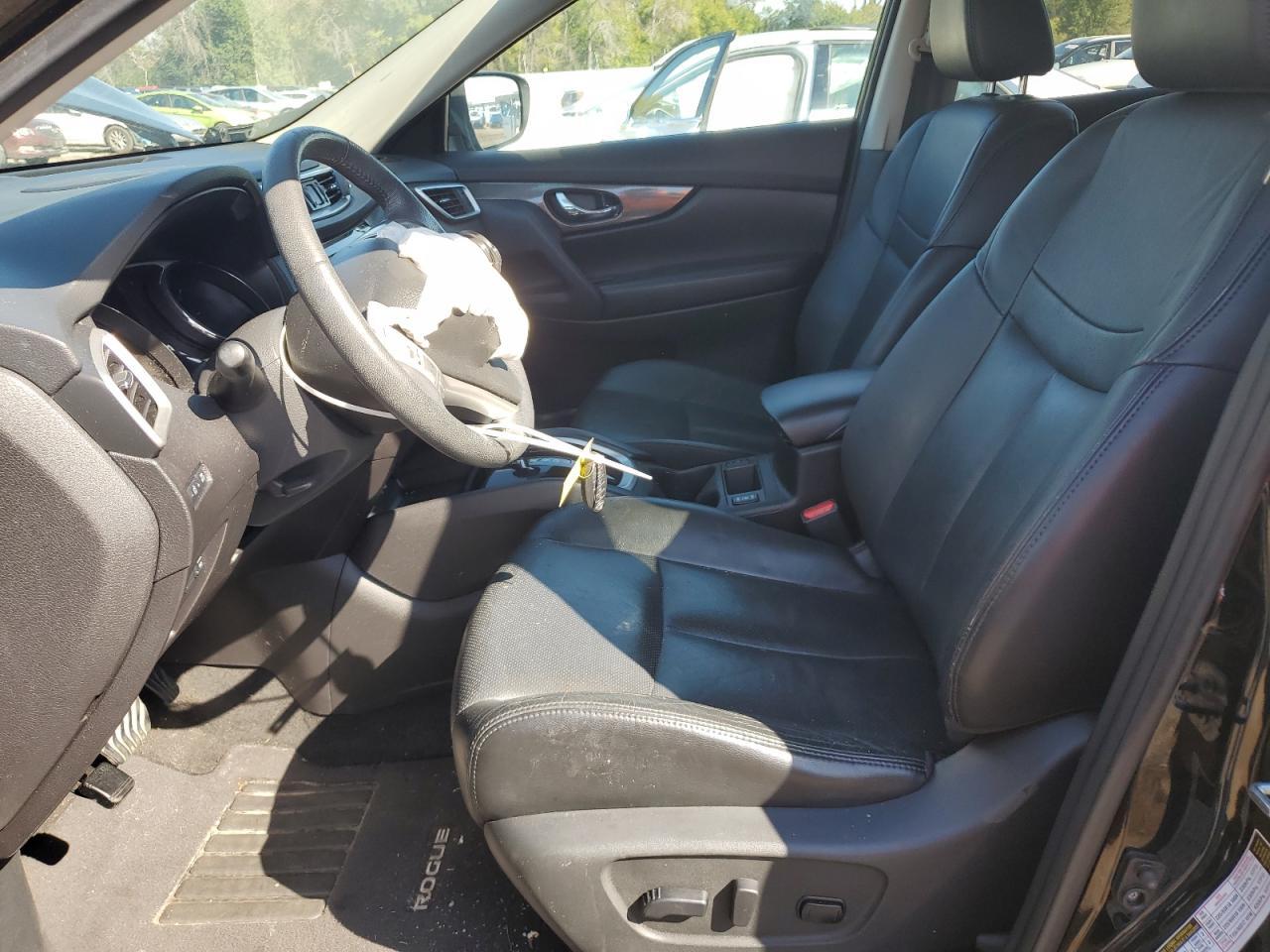 2015 NISSAN ROGUE