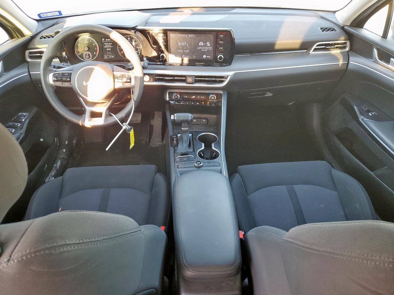 2022 KIA K5