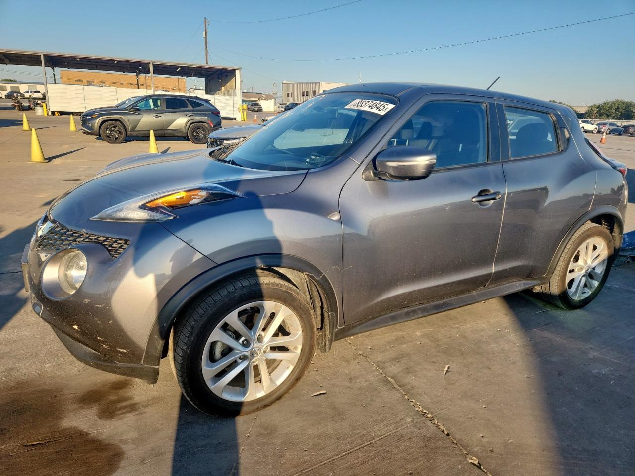 2016 NISSAN Juke