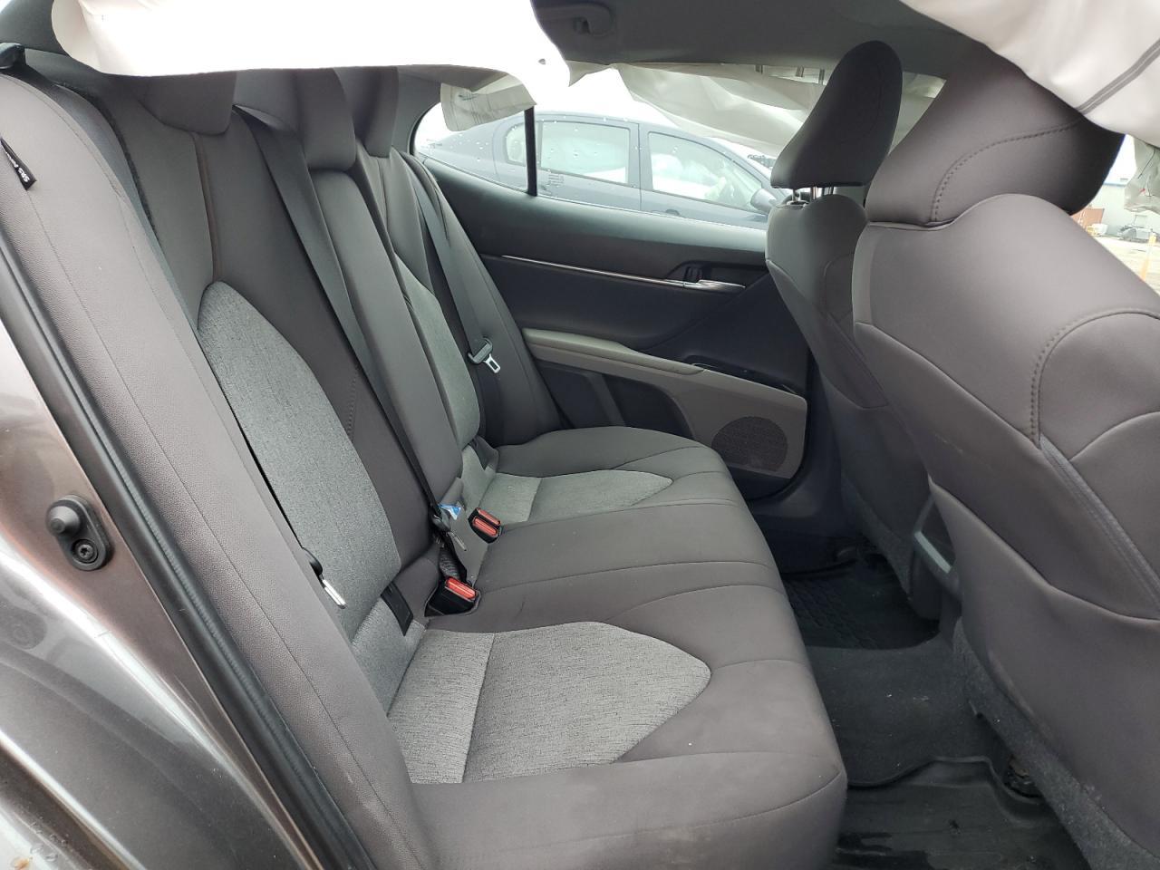 2019 TOYOTA CAMRY