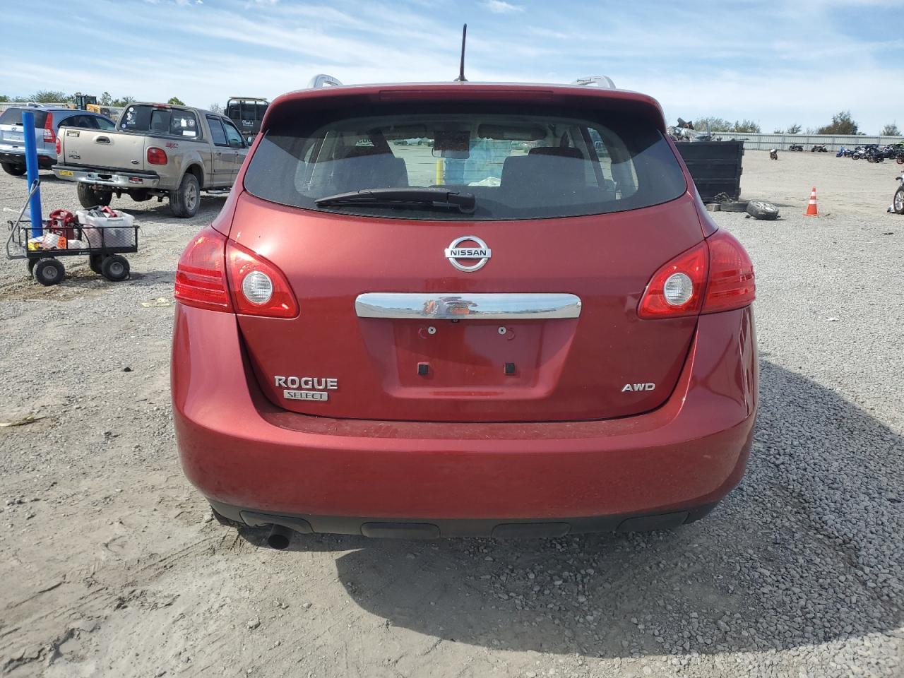 2015 NISSAN ROGUE