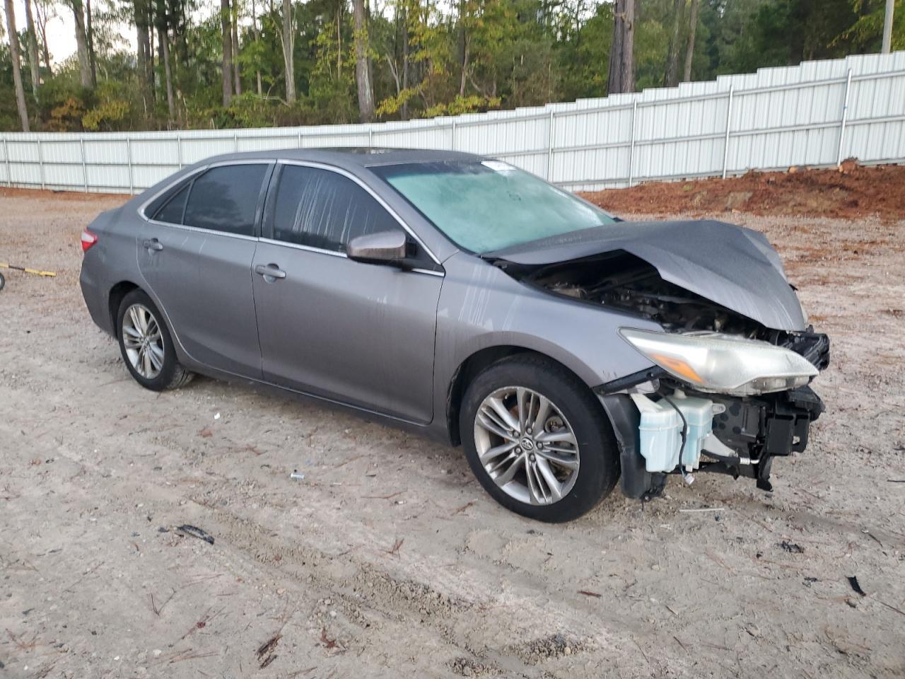 2015 TOYOTA CAMRY