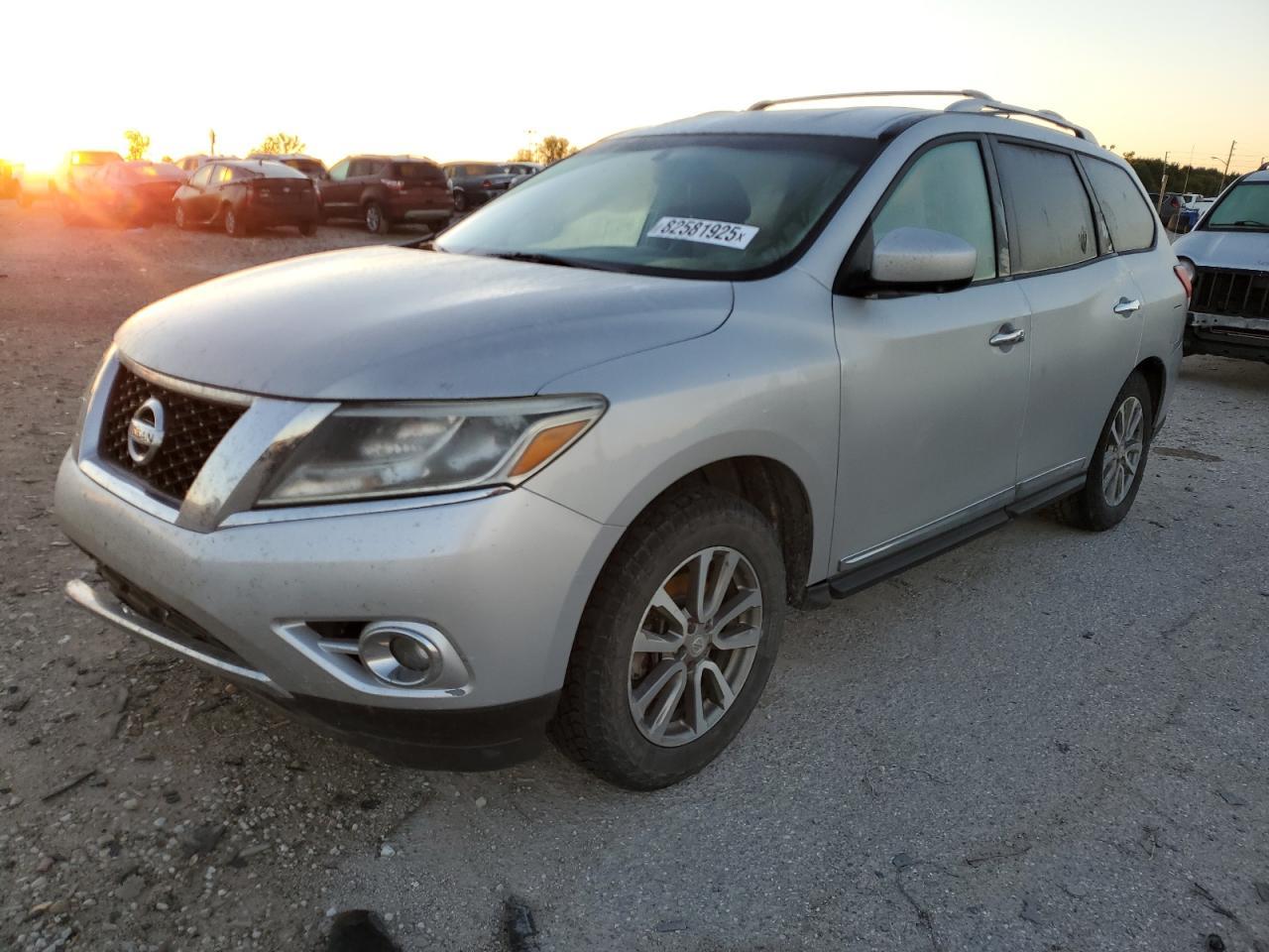 2016 NISSAN PATHFINDER