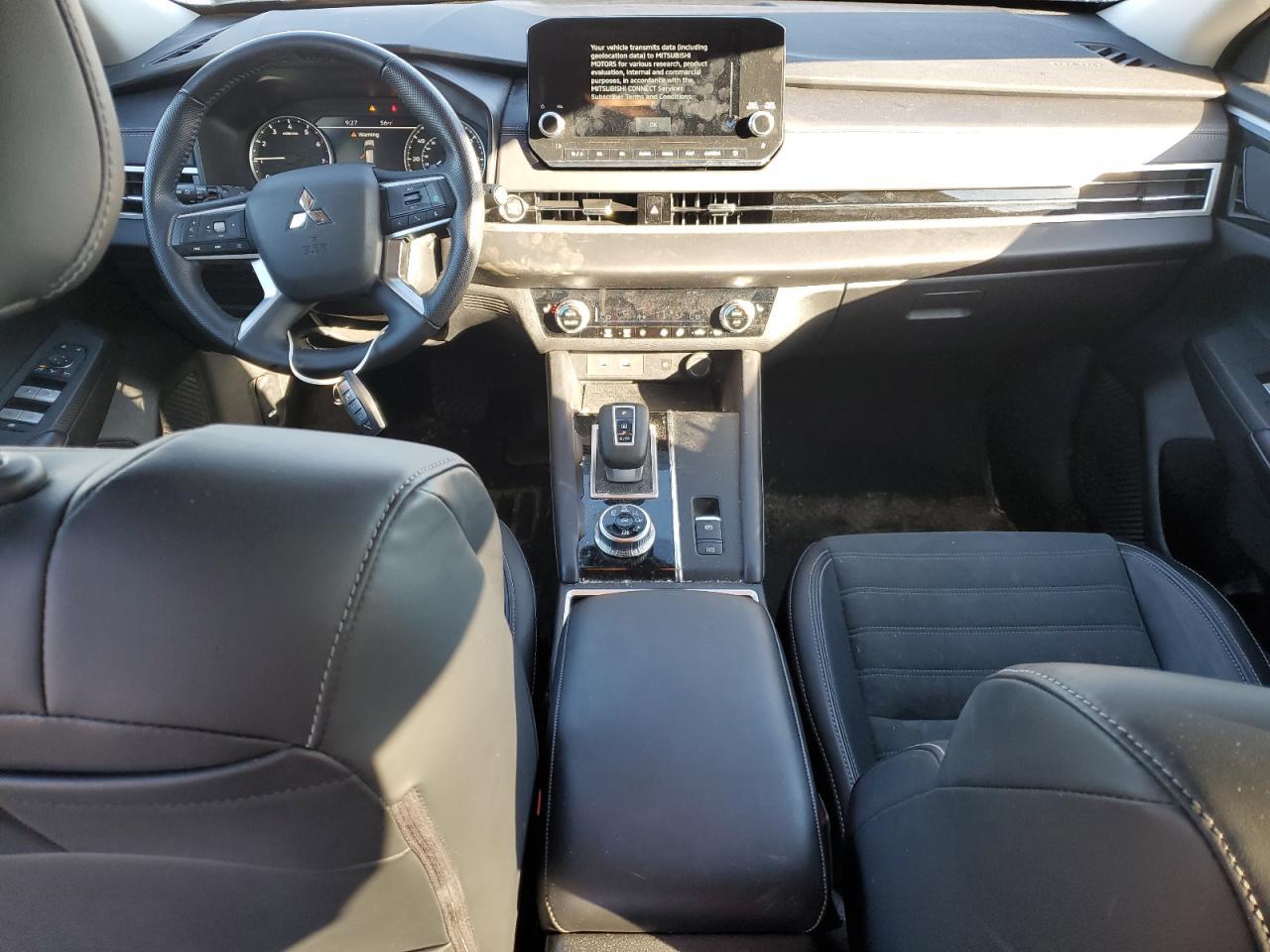 2024 MITSUBISHI outlander