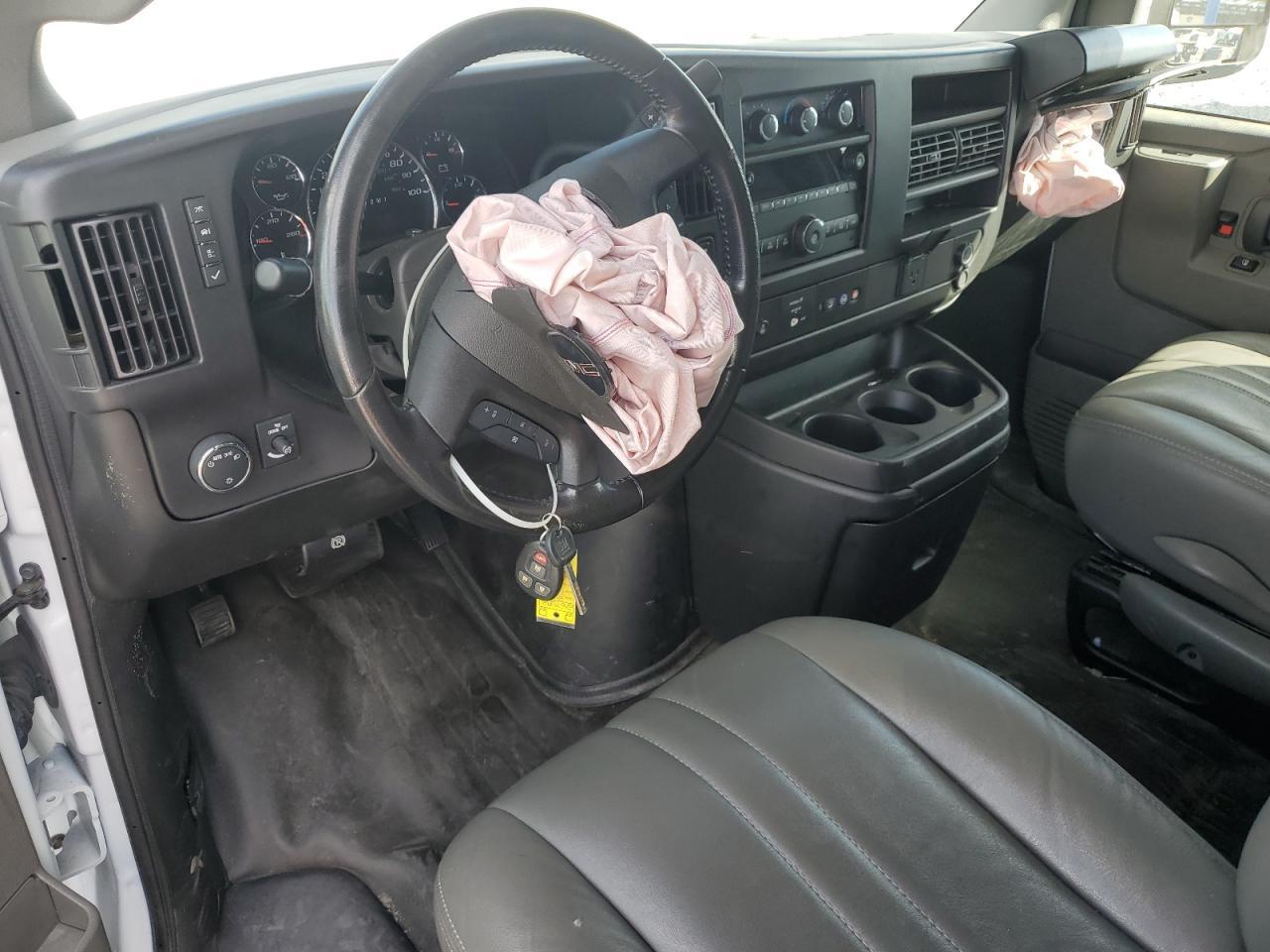 2023 GMC Savana