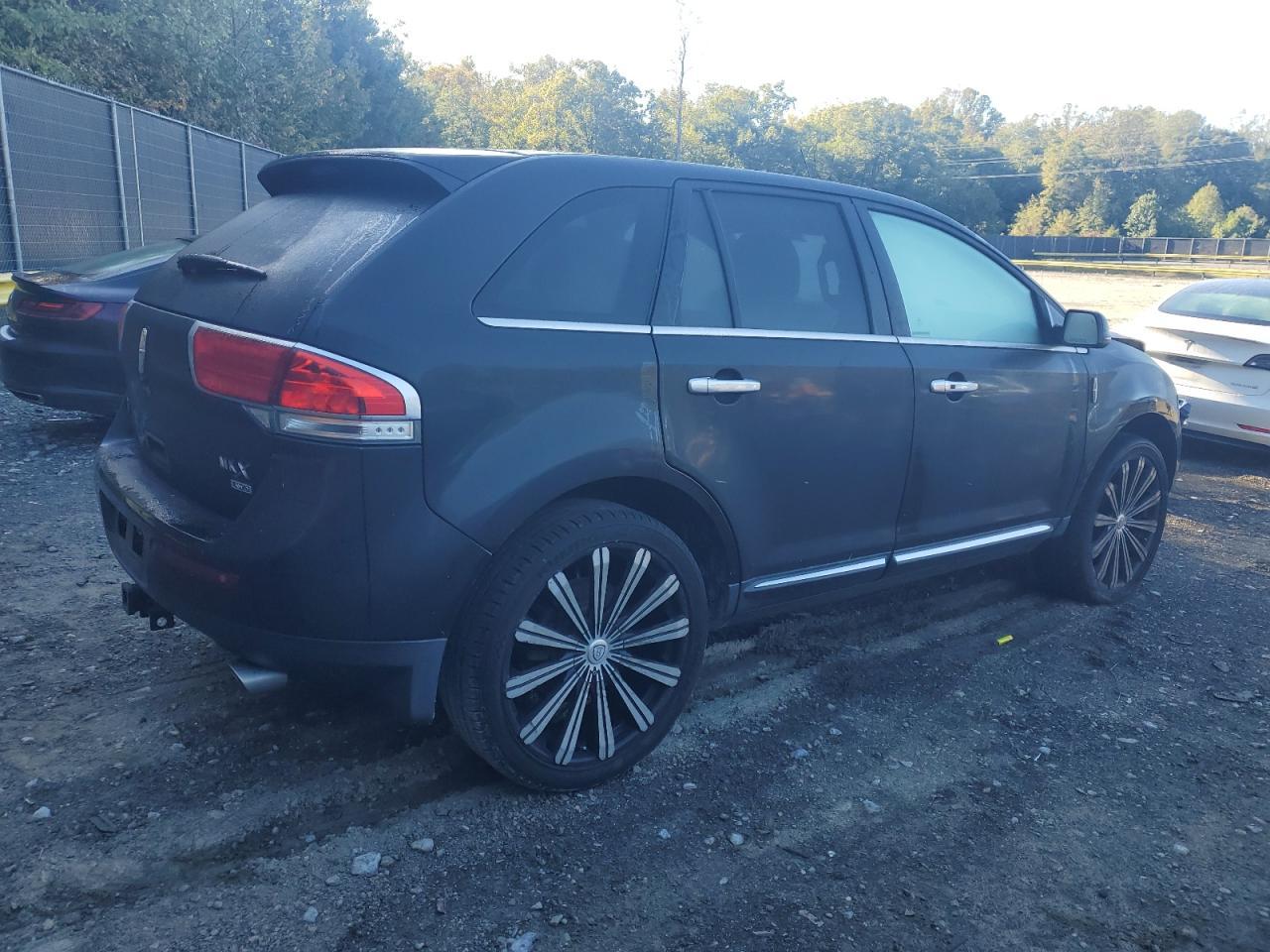 2013 LINCOLN MKX