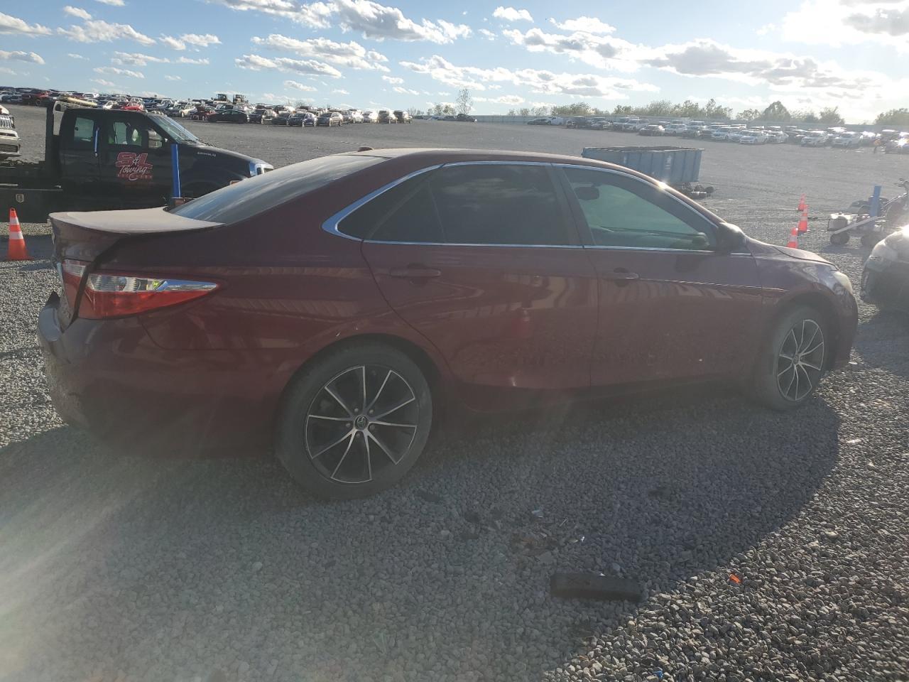 2016 TOYOTA CAMRY