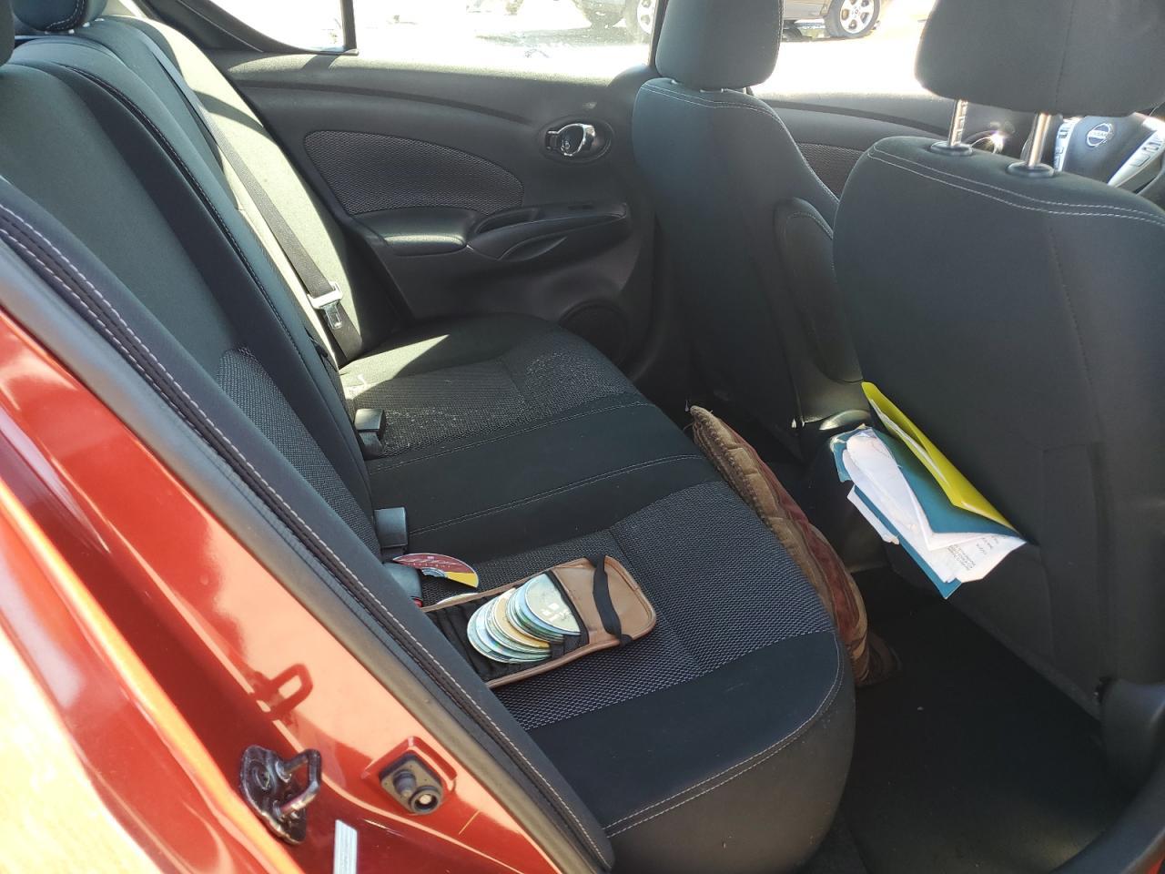 2017 NISSAN VERSA