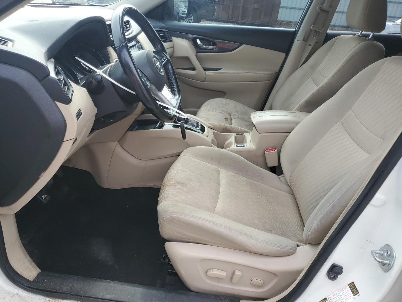 2017 NISSAN ROGUE