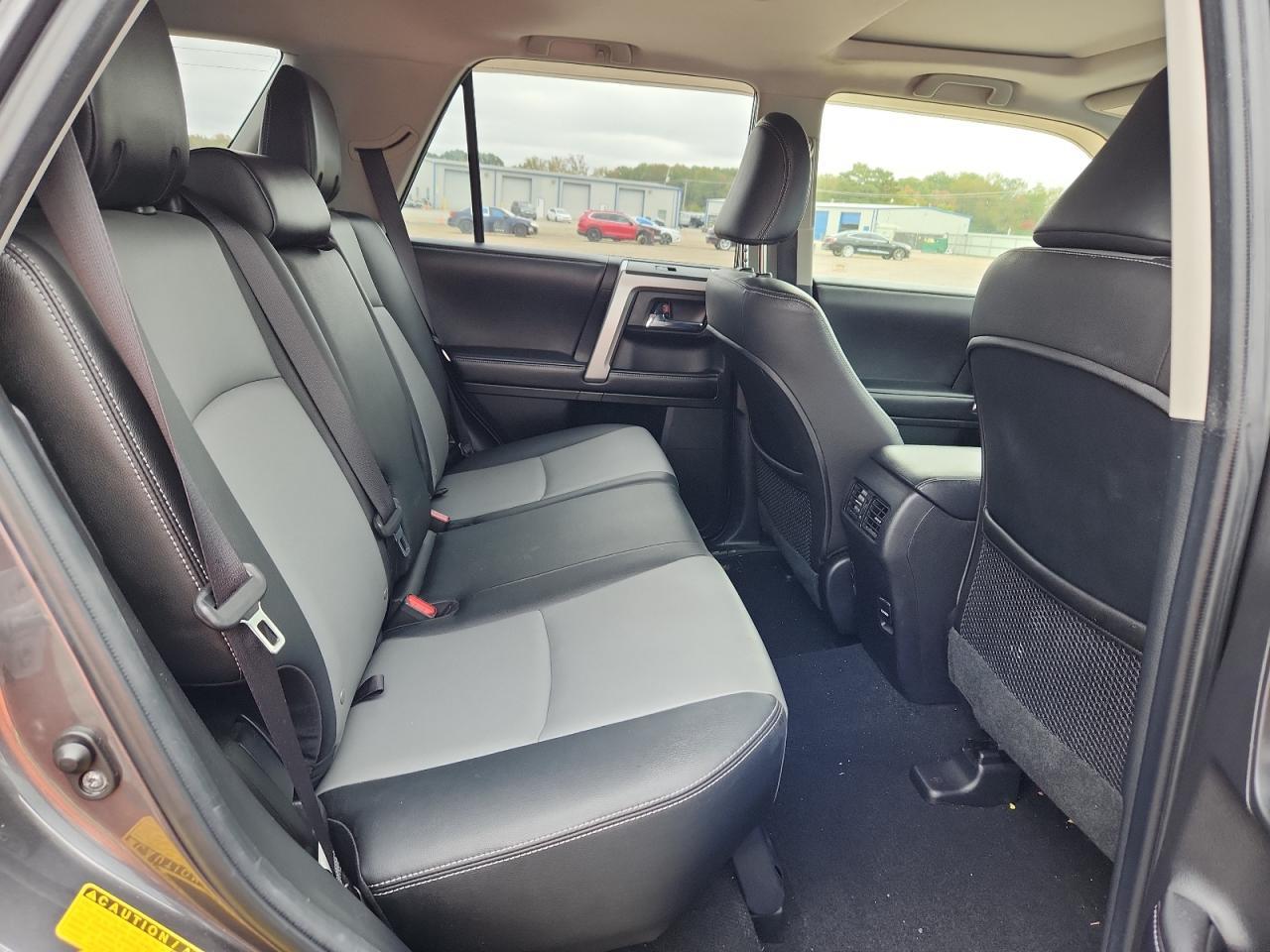 2016 TOYOTA 4Runner