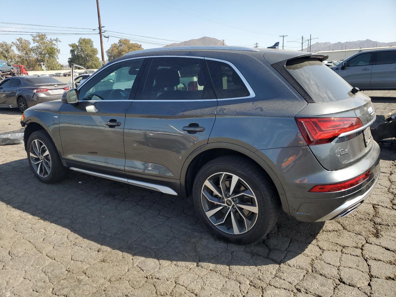 2022 AUDI Q5