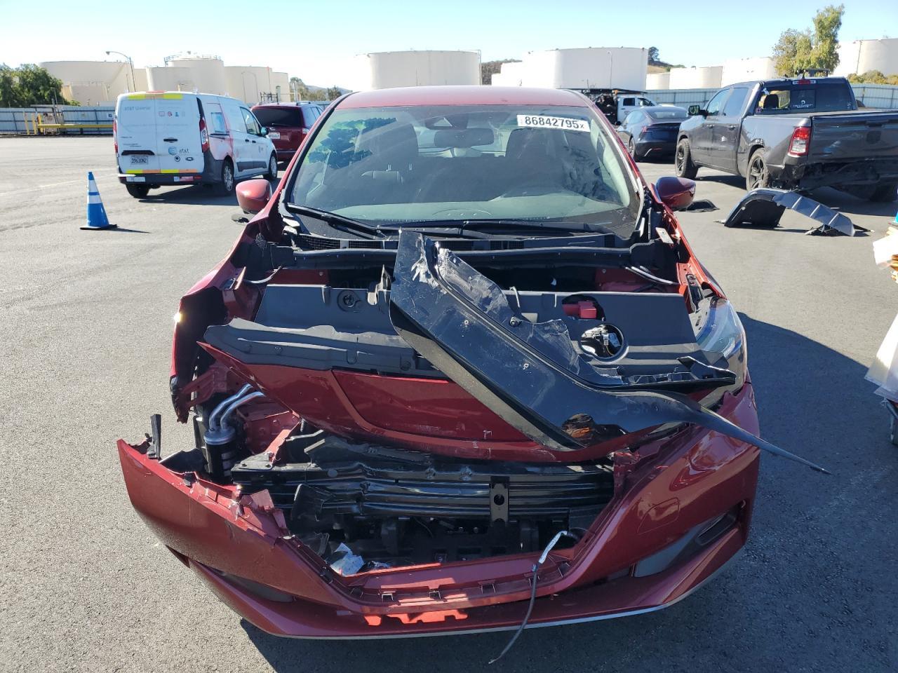2023 NISSAN LEAF