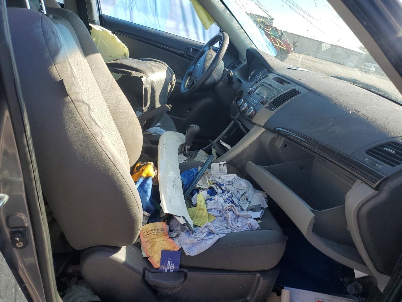2010 HYUNDAI SONATA