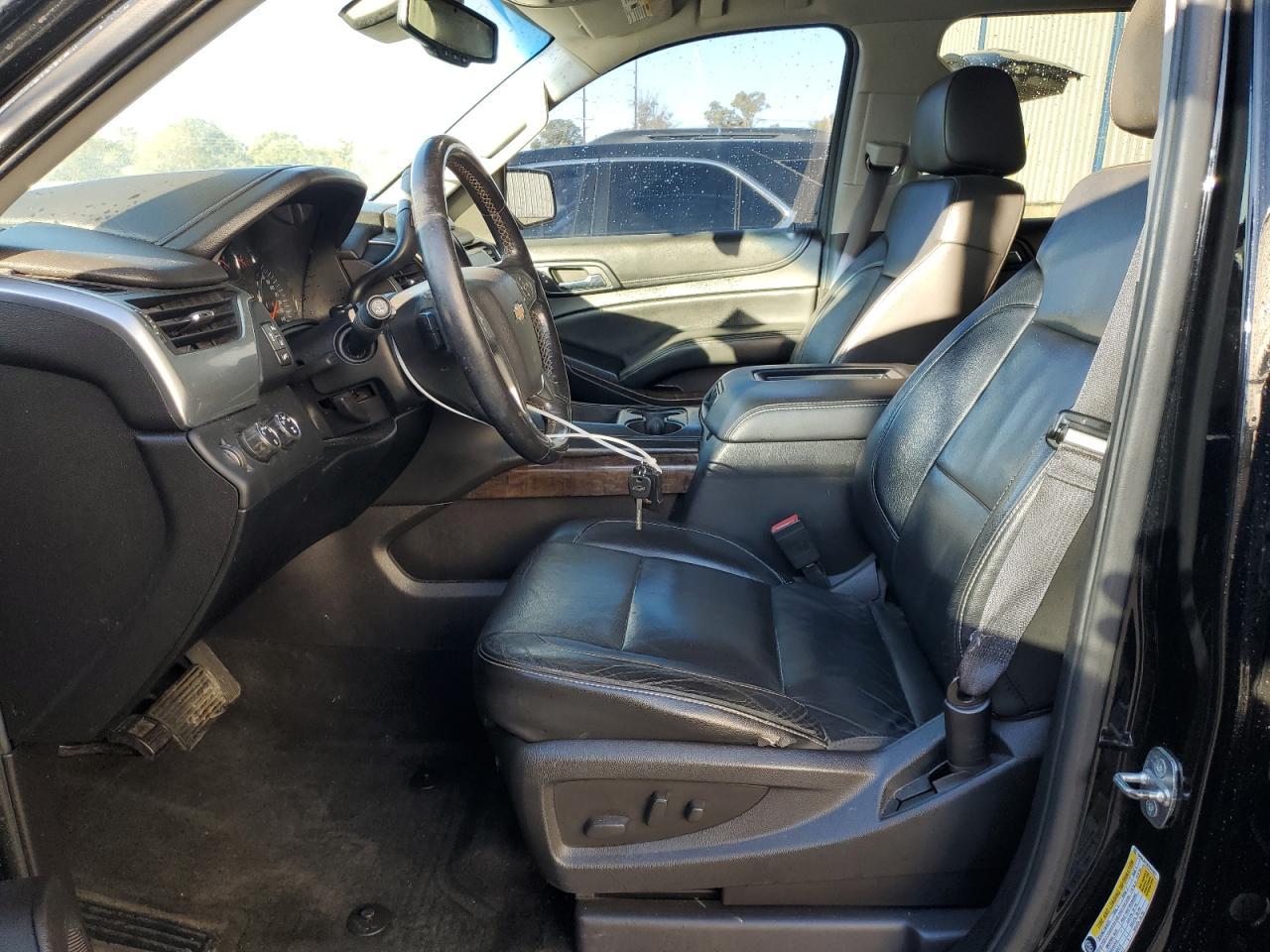 2015 CHEVROLET Suburban