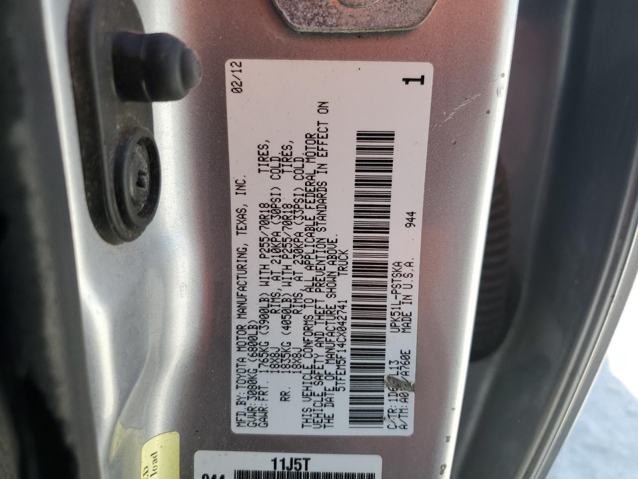 2012 TOYOTA TUNDRA