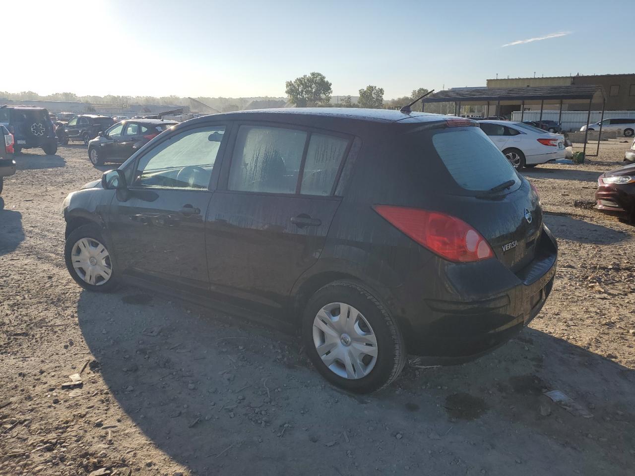 2010 NISSAN VERSA