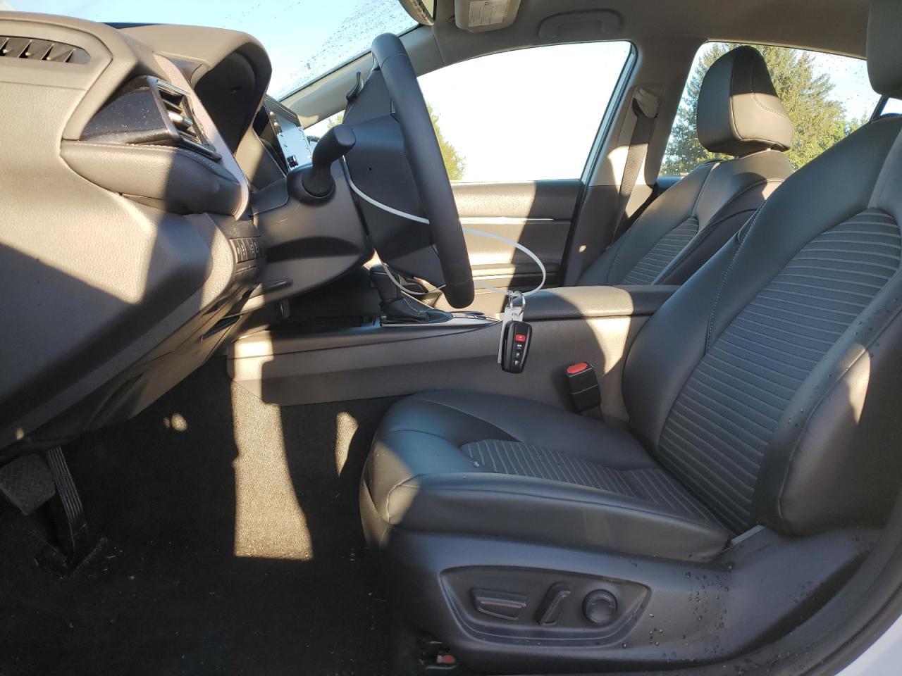 2023 TOYOTA CAMRY