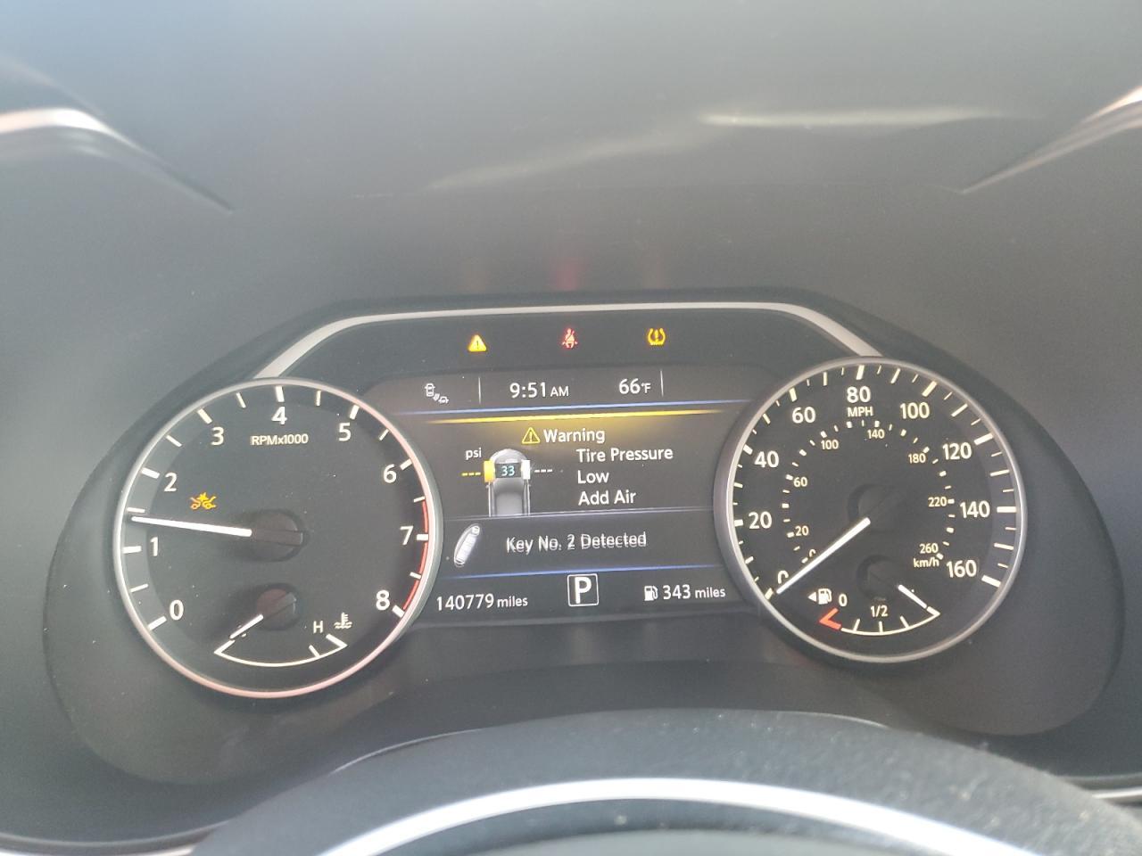2017 NISSAN Maxima