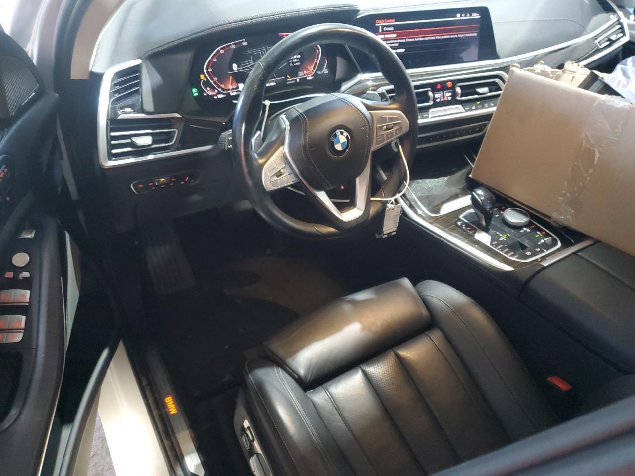 2020 BMW X7