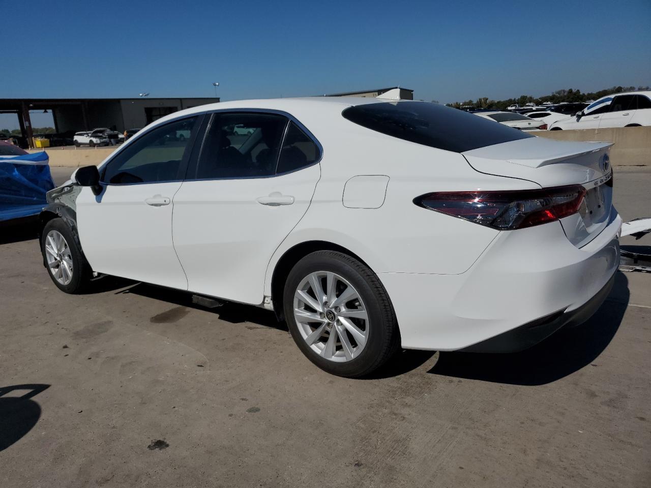 2024 TOYOTA CAMRY