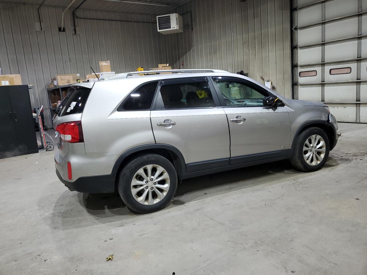 2014 KIA SORENTO
