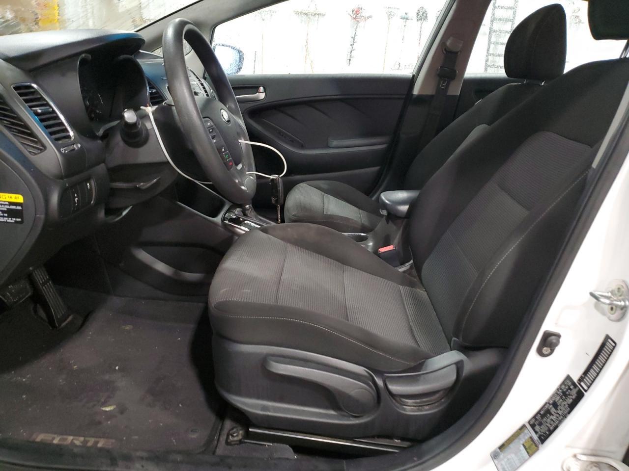 2017 KIA FORTE