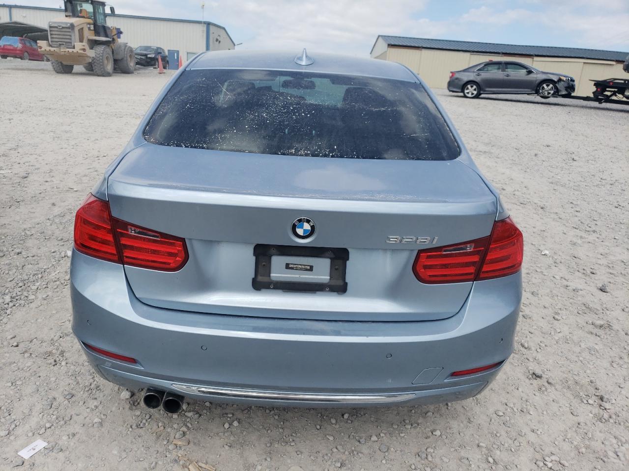 2013 BMW 3 SERIES