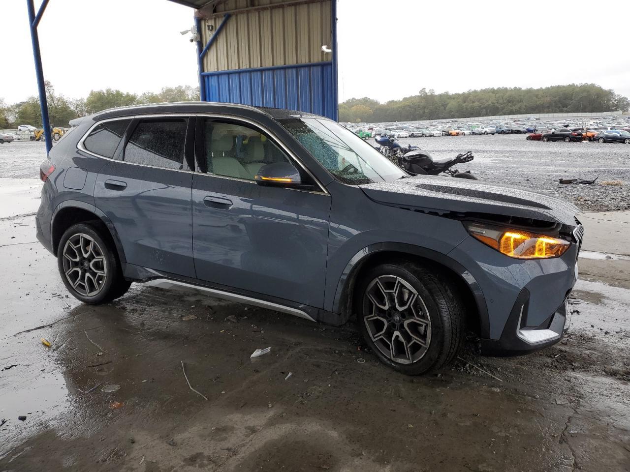 2025 BMW X1
