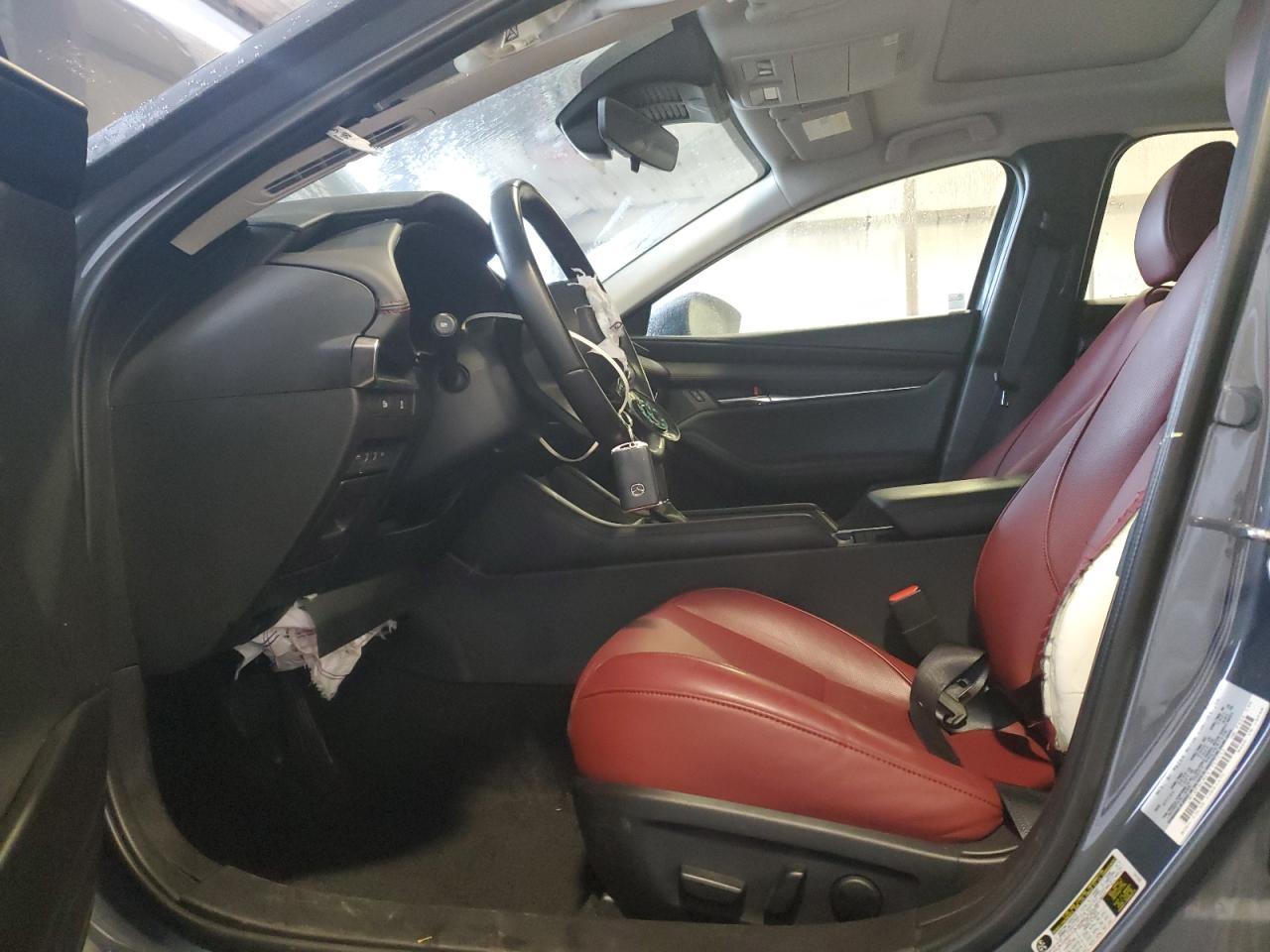 2025 MAZDA 3