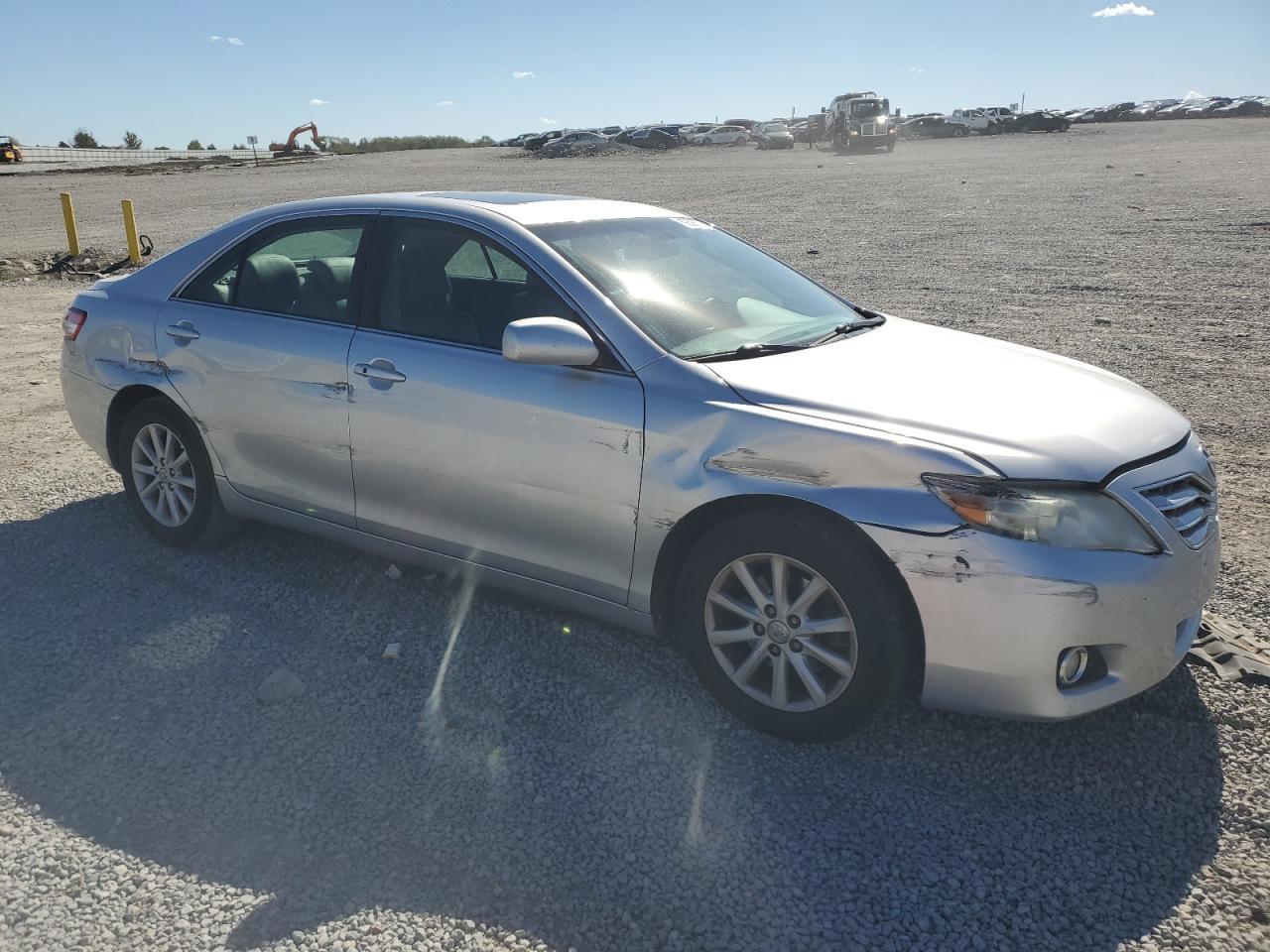 2011 TOYOTA CAMRY
