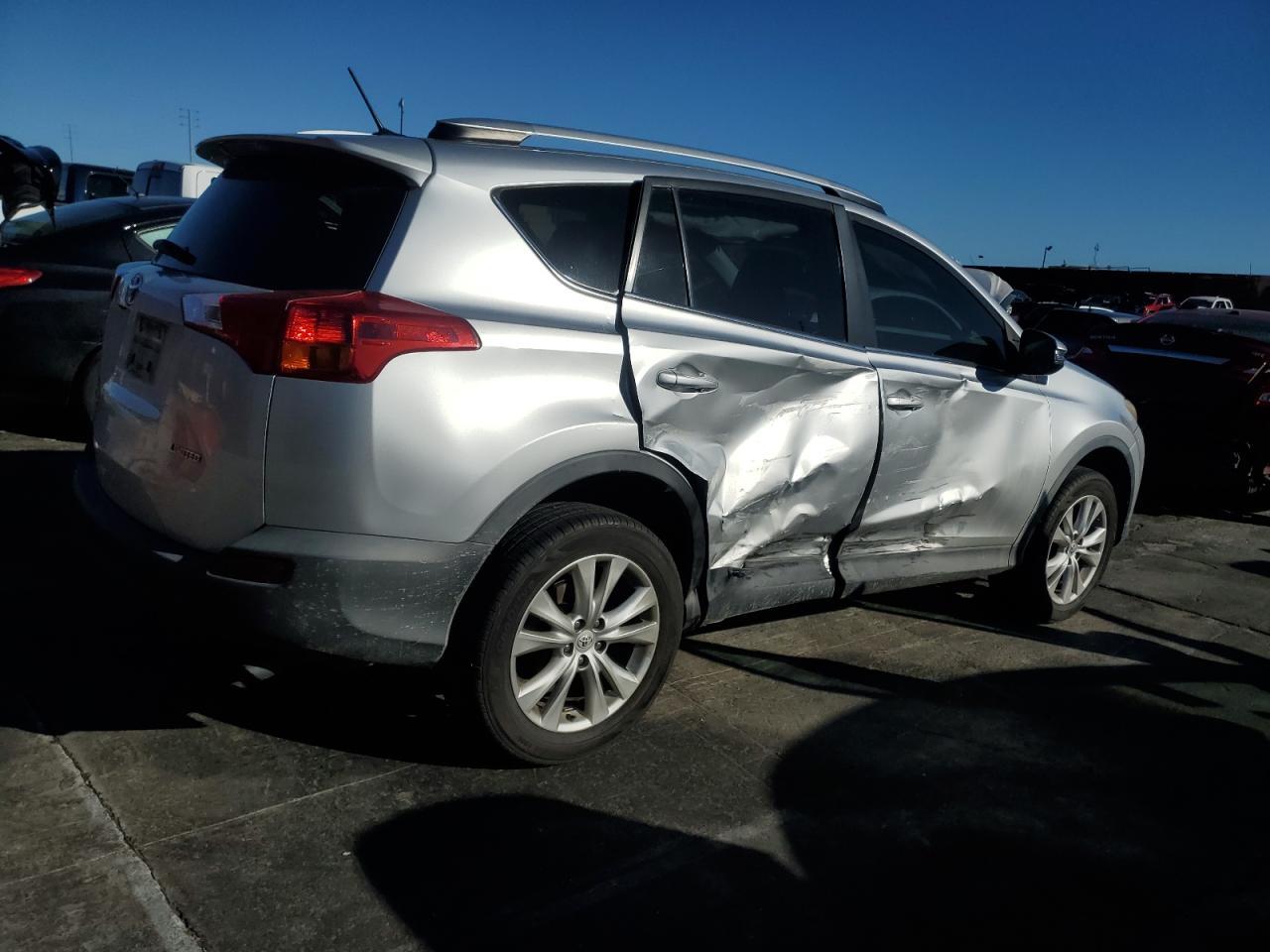 2014 TOYOTA RAV4