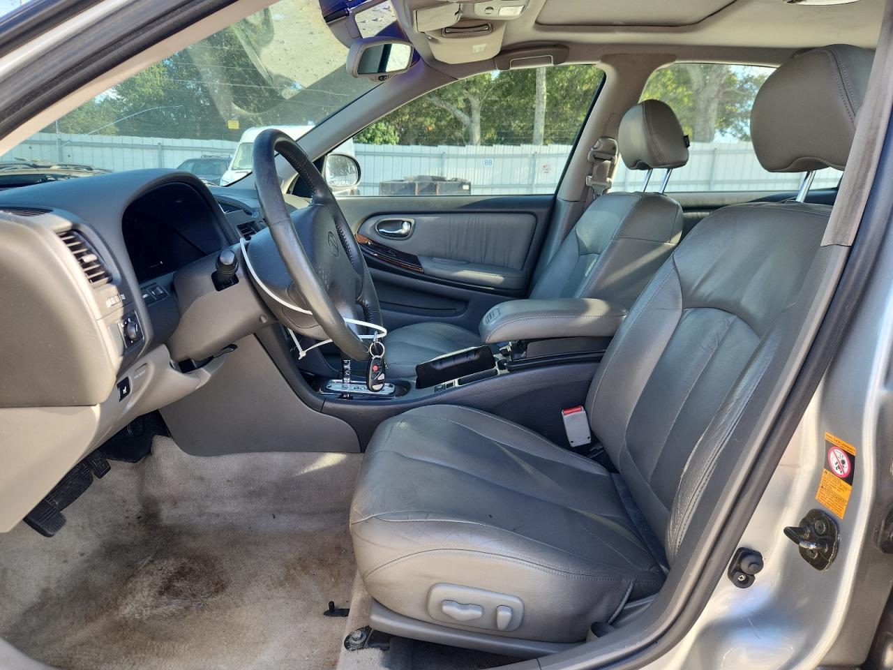 2000 INFINITI I30