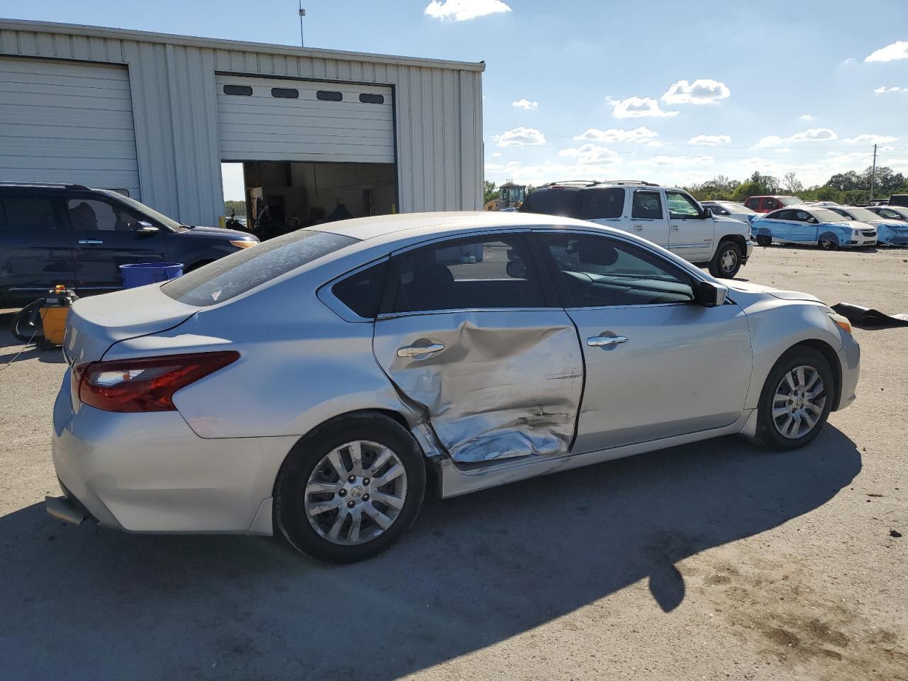 2018 NISSAN ALTIMA