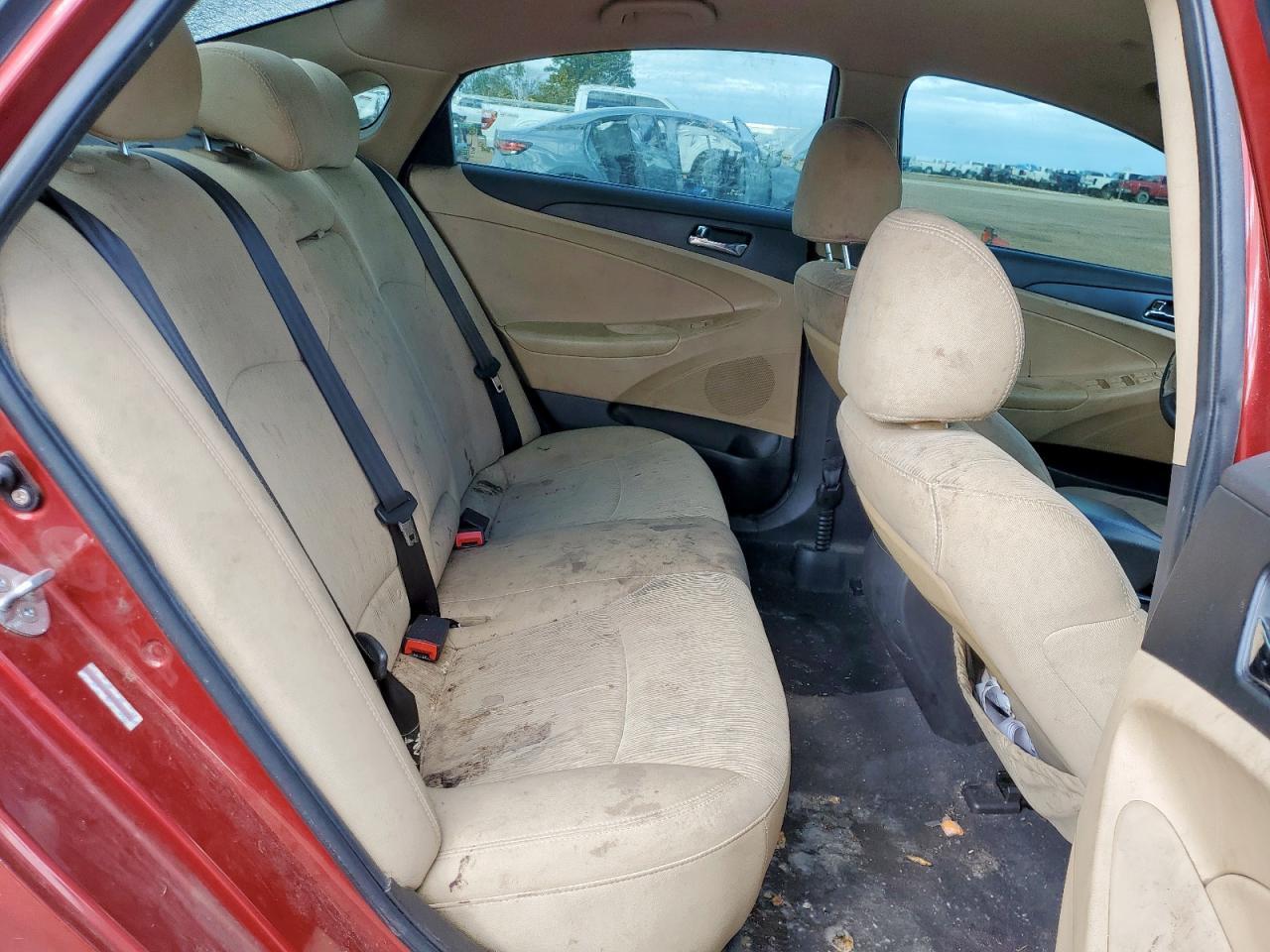 2011 HYUNDAI SONATA