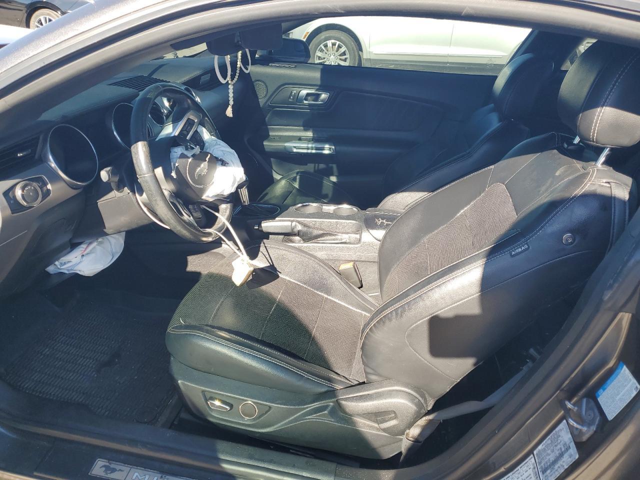 2019 FORD MUSTANG