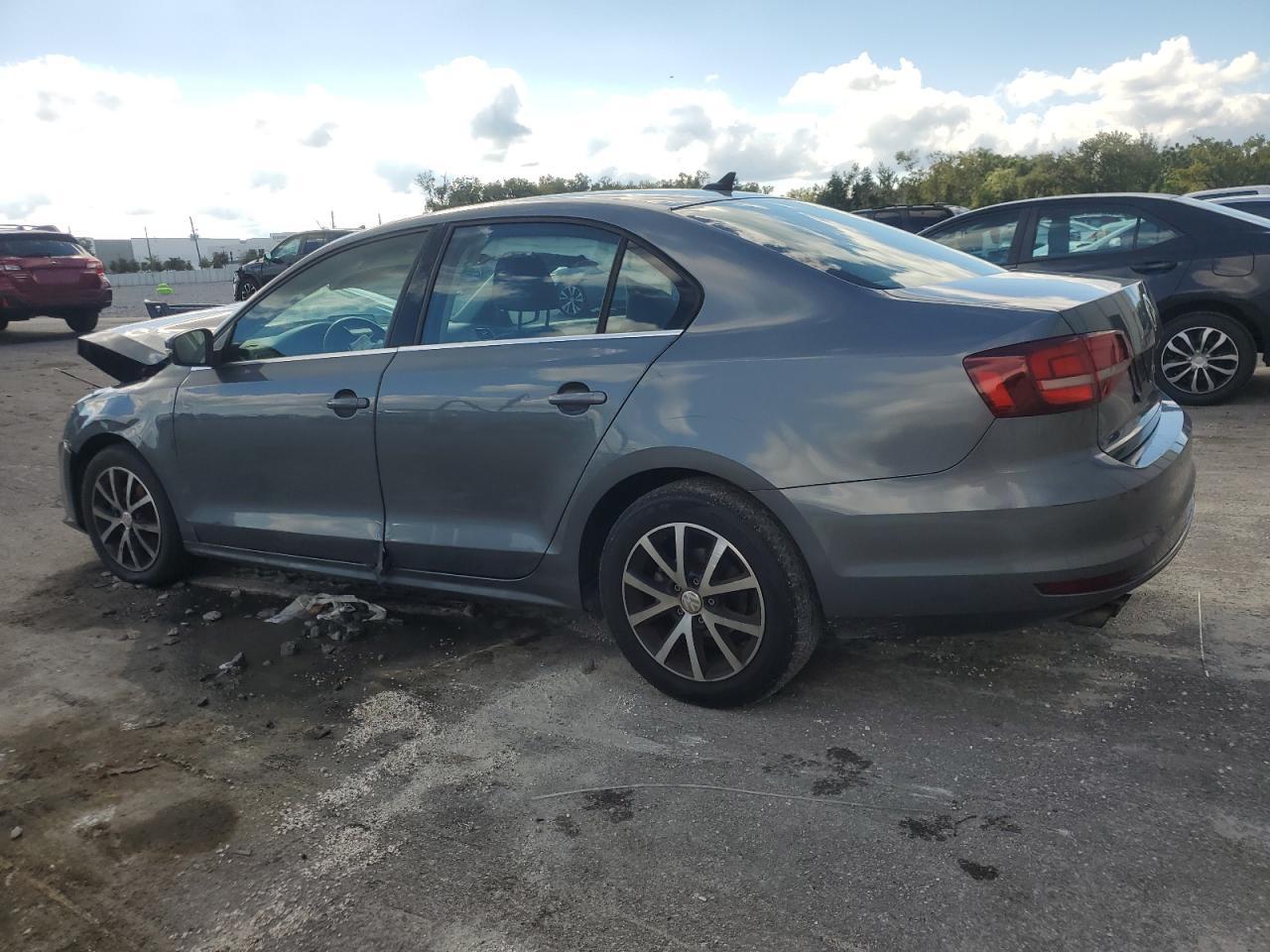 2017 VOLKSWAGEN JETTA