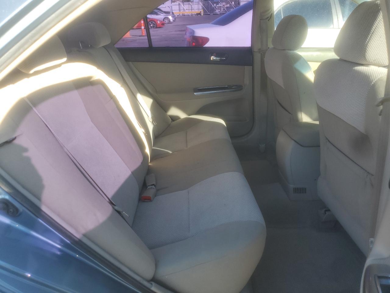2004 TOYOTA CAMRY