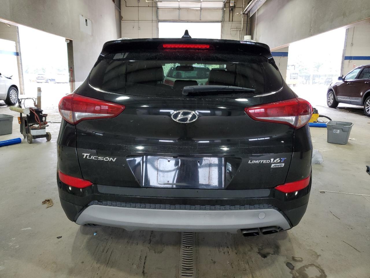 2017 HYUNDAI TUCSON
