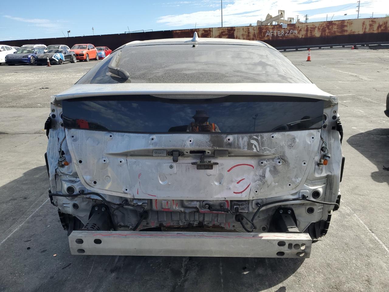 2017 TOYOTA PRIUS