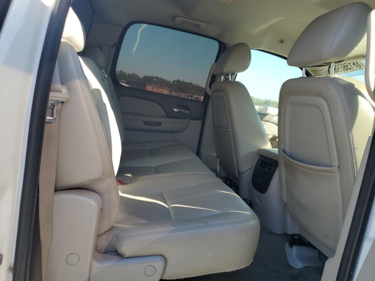 2010 GMC Sierra