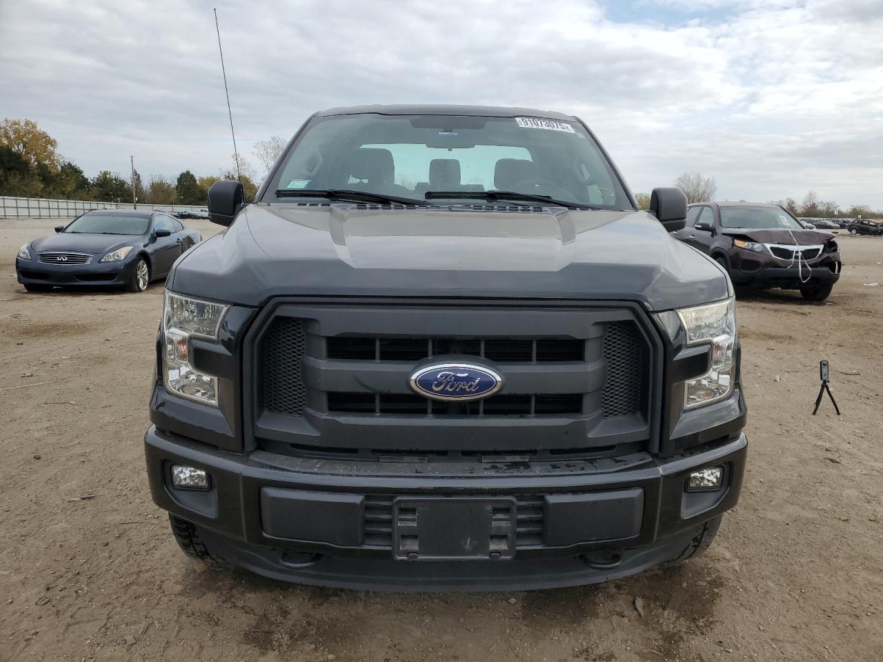 2015 FORD F-150