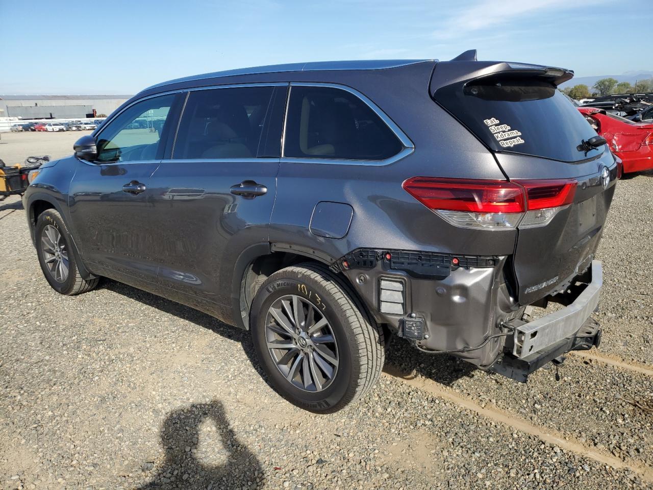 2018 TOYOTA HIGHLANDER