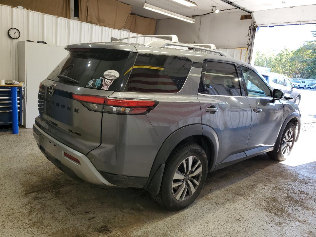 2022 NISSAN PATHFINDER