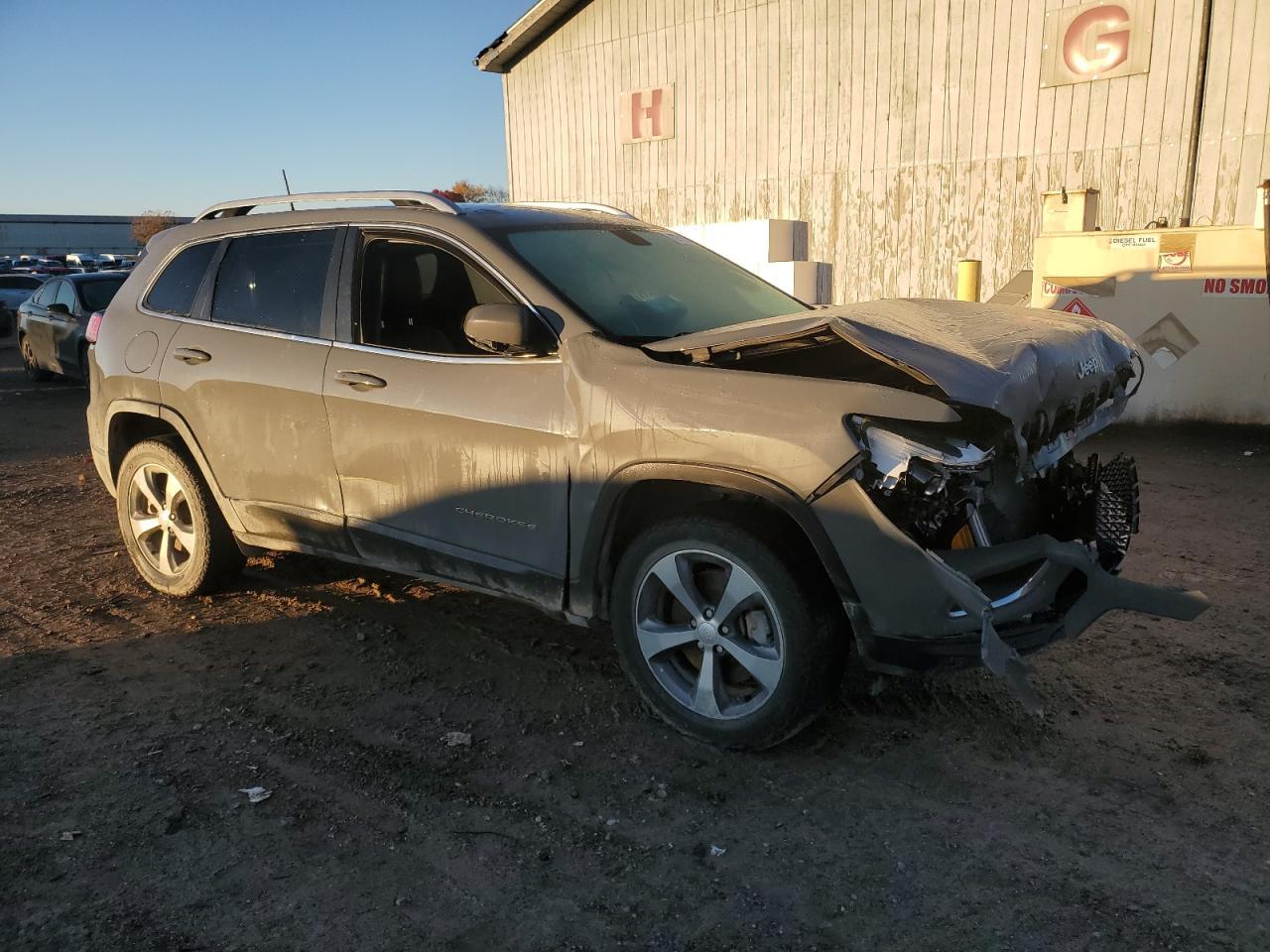 2020 JEEP CHEROKEE