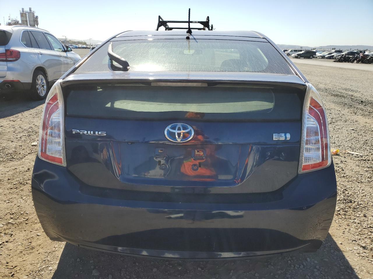 2015 TOYOTA PRIUS